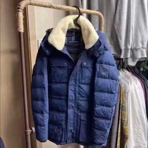 타미힐피거 중고등학생 무스탕카라 패딩 사이즈XS