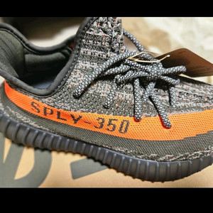 아디다스 이지부스트 350 V2 사이즈255