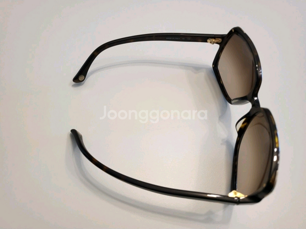 마이클코어스 선그라스--2