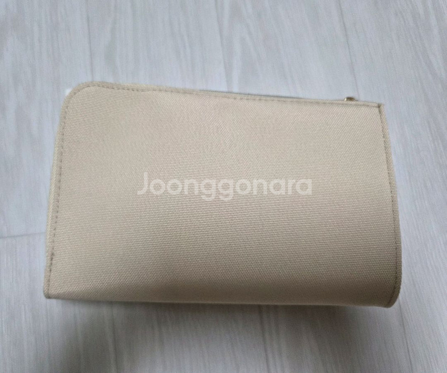 디올 플랫 사각 파우치(새상품)ㅡ10--4