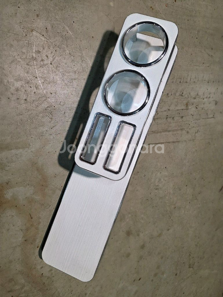 차량용 컵홀더입니다--0