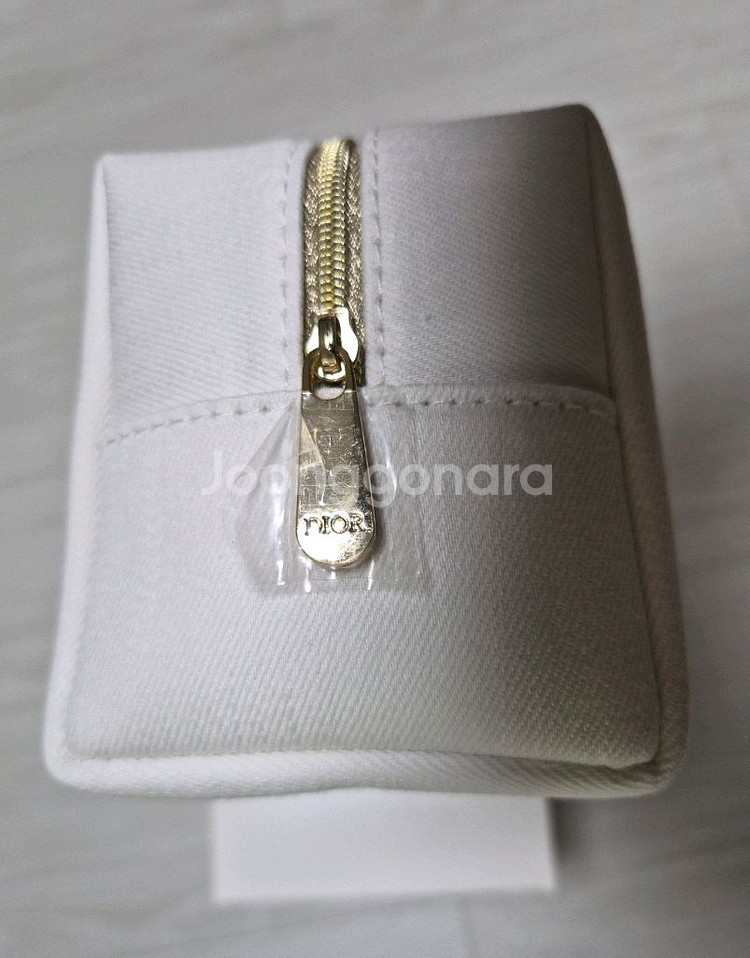 디올 파우치(새상품)ㅡ9--2