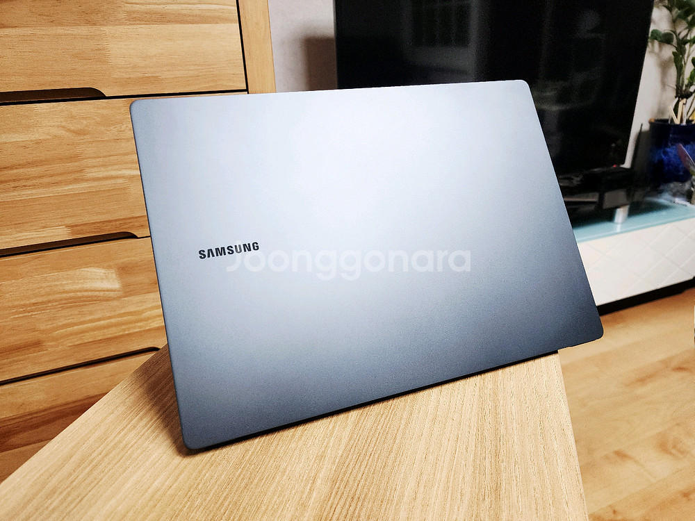 신품급 삼성 갤럭시북3 프로 16인치 i7 32G 최고--0