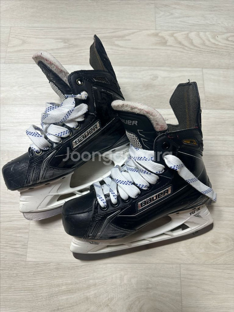 바우어 아이스하키 스케이트 3.5EE--0