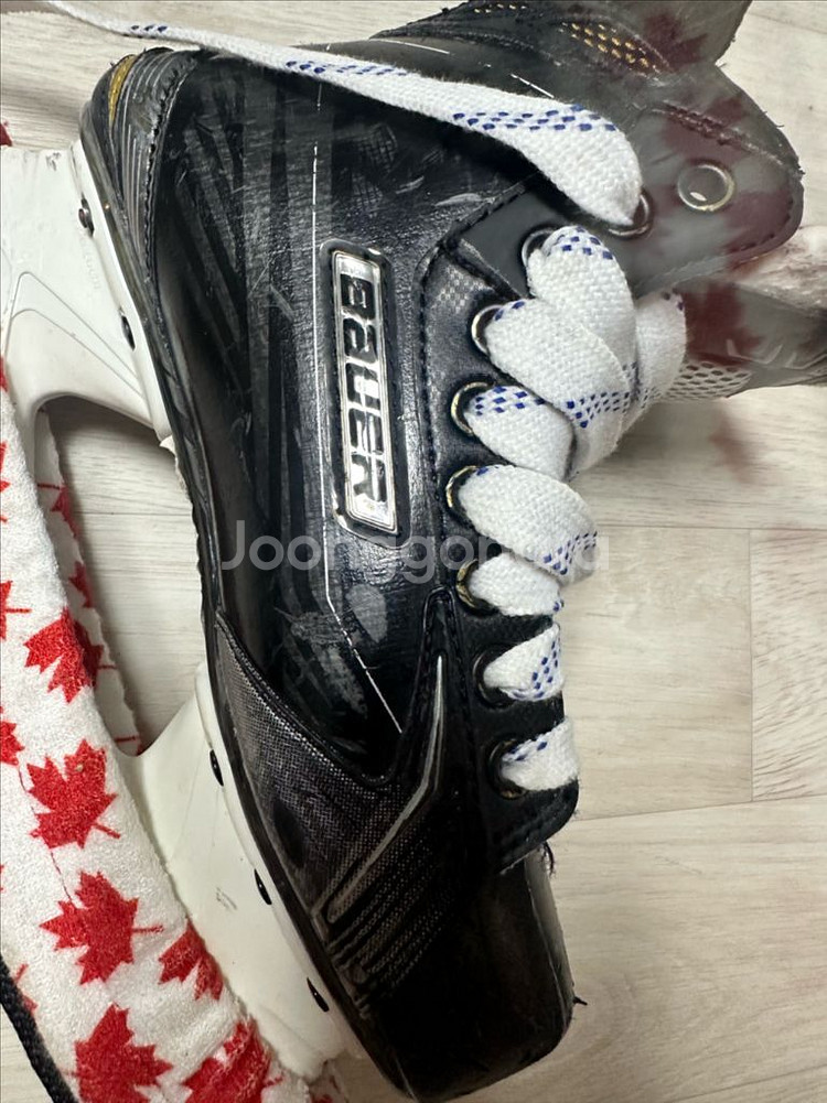 바우어 아이스하키 스케이트 3.5EE--9