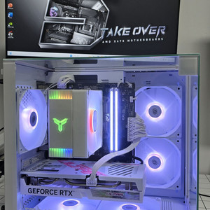 7500F 컬러풀 울트라 RTX 5060 큐브 어항PC