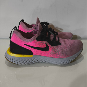 260mm 나이키 에픽 리액트 플라이니트 런닝화