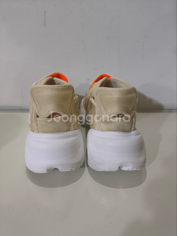 240mm 나이키 아쿠아리프트 샌들--7