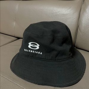 발렌시아가 버킷햇 라지