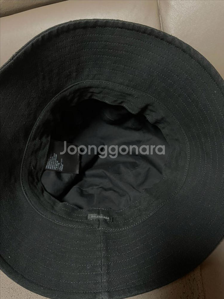 발렌시아가 버킷햇 라지--3