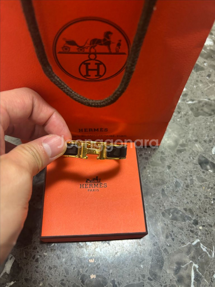 에르메스 팔찌 톰브라운양말 티파니앤코 더블하트 목걸이--0