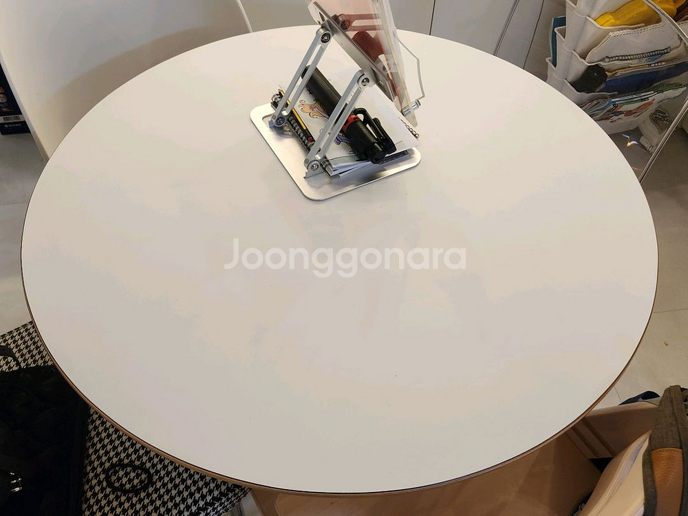 900사이즈 원형테이블. 의자--3