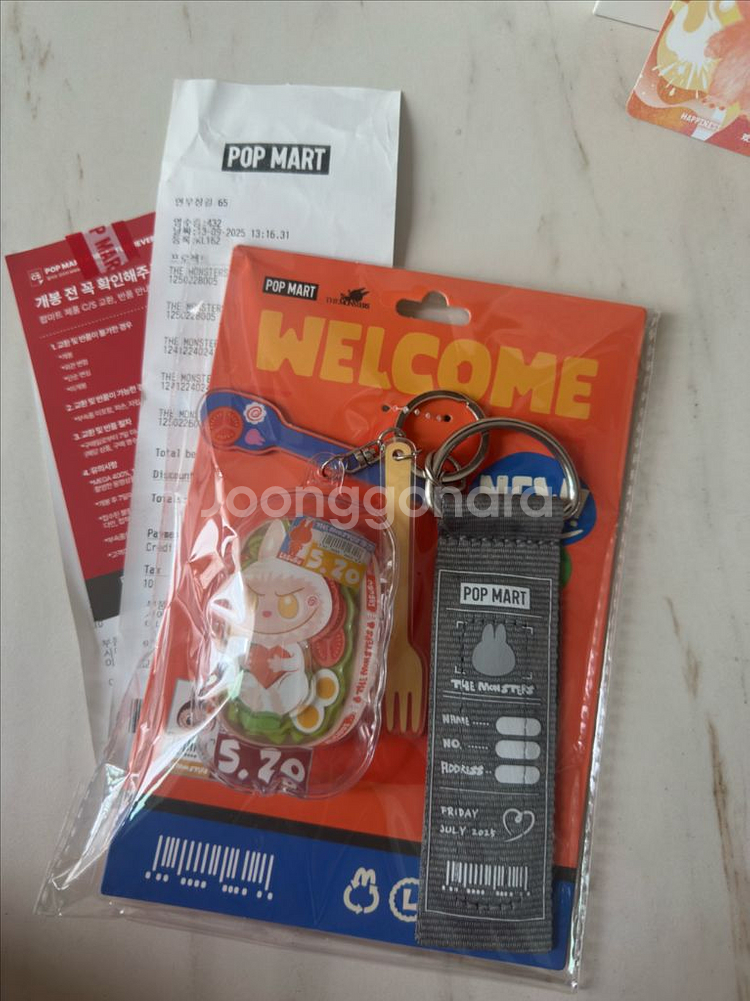 라부부 팝업 한정 및 정품피규어 판매--1