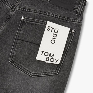 스튜디오 톰보이 청바지