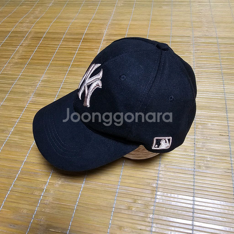 MLB매장판 몰스킨볼캡 프리사이즈--1