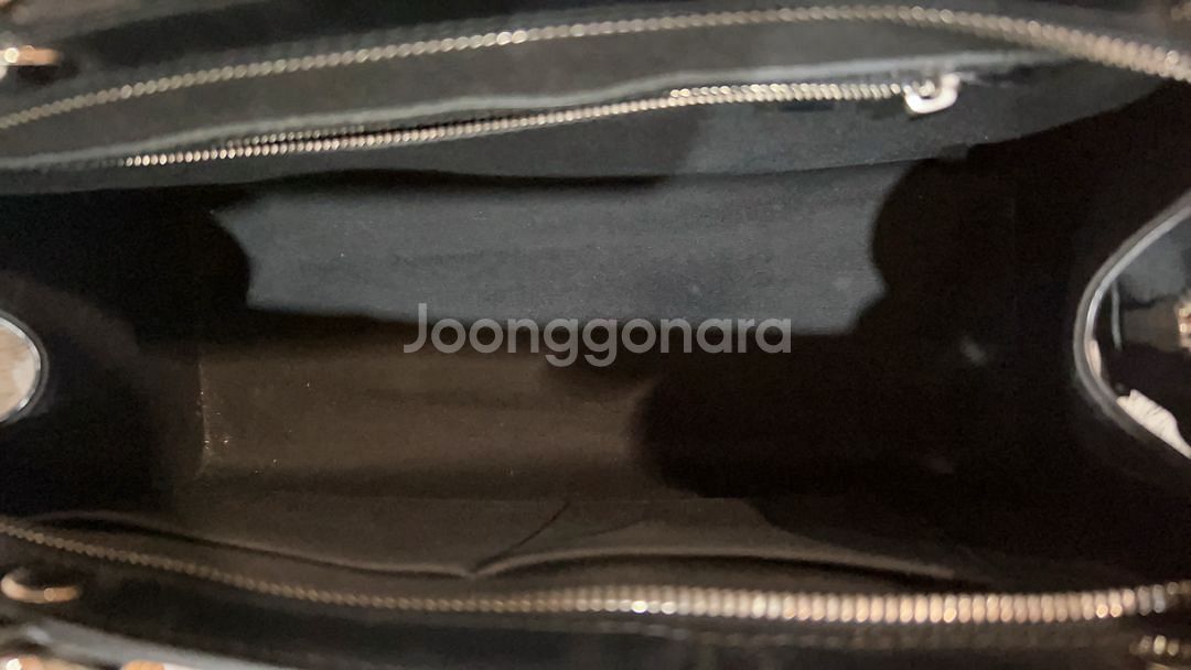 [정품] [중고] 루이비통 에삐브레아 MM 블랙--3