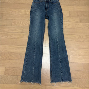 플럼 데님 부츠컷 청바지 (S)