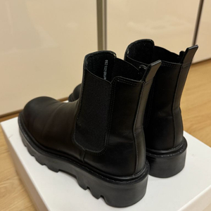 무신사 위더로드 첼시부츠