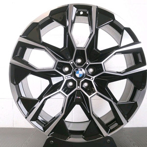 BMW X7 G07 22인치 휠 1짝 신품 팝니다.