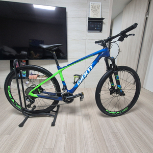 자이언트 xtc 어드밴스2 카본 mtb