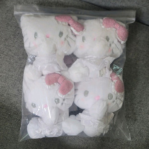 헬로키티 천사키링