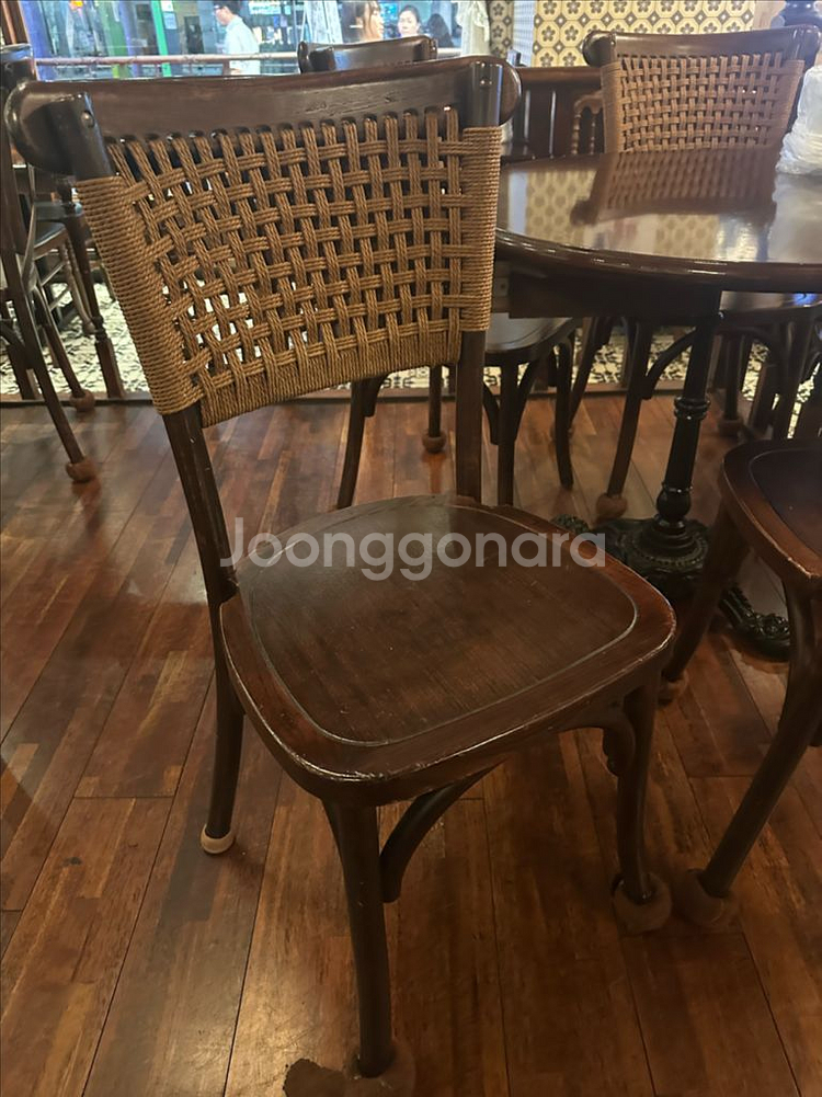 테이블 의자 셋트 팝니다--1