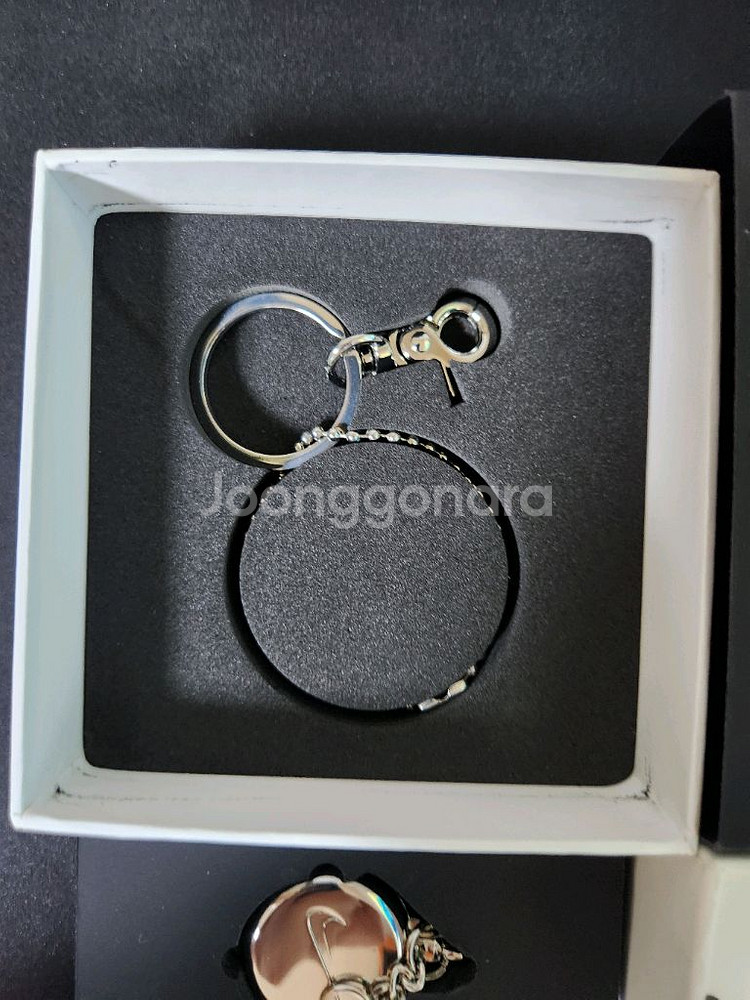 나이키 50주년 키링--2