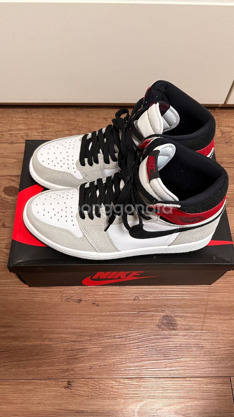 [260]나이키 조던1 레트로 하이 OG 라이트 스모크--1