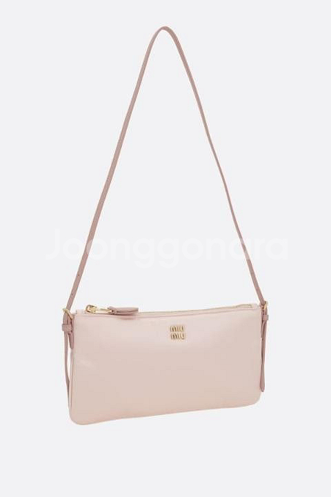 미우미우 새틴 파우치 숄더백--0