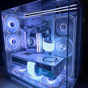 라이젠7 9800X3D RTX5080 화이트PC