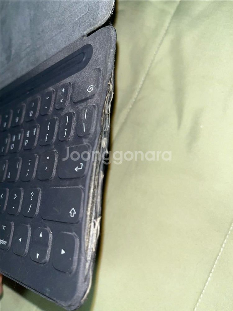 아이패드 프로 10.5 스마트 키보드--3