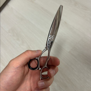 미용가위 새거 2자루