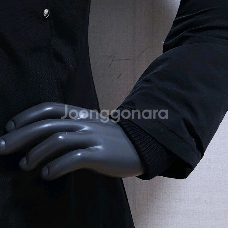 무스너클 중기장 패딩--4