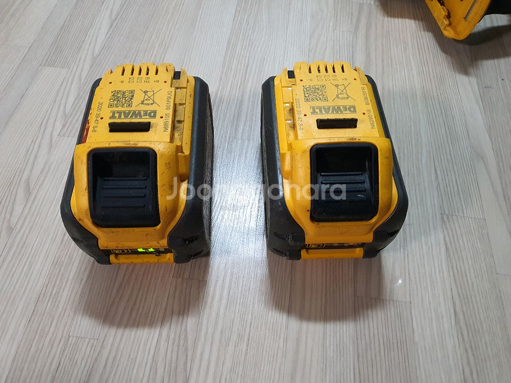 디월트dch333 햄머드릴--4