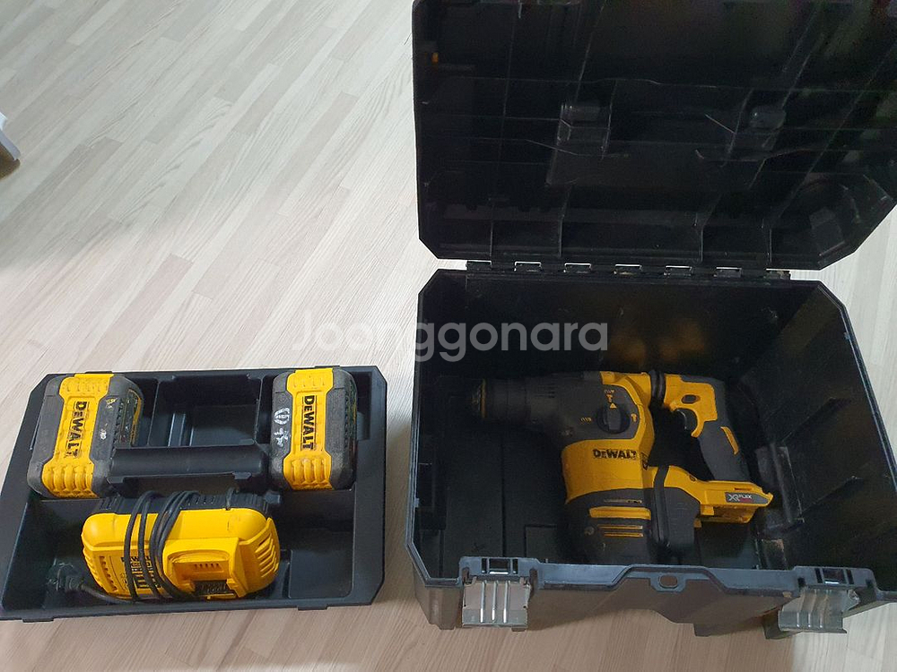 디월트dch333 햄머드릴--1