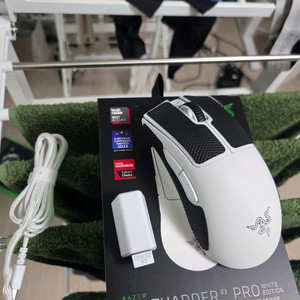 레이저 데스에더 v3 pro