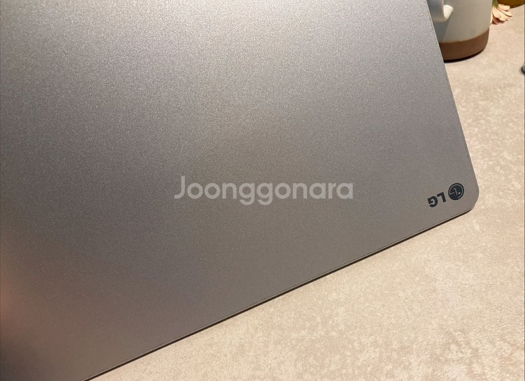 LG노트북 액정 파손된 LG15U34--2