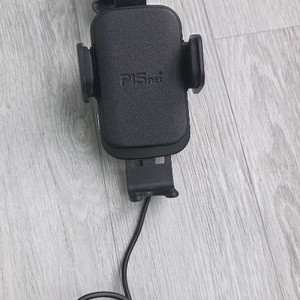 차량무선충전거치대제품