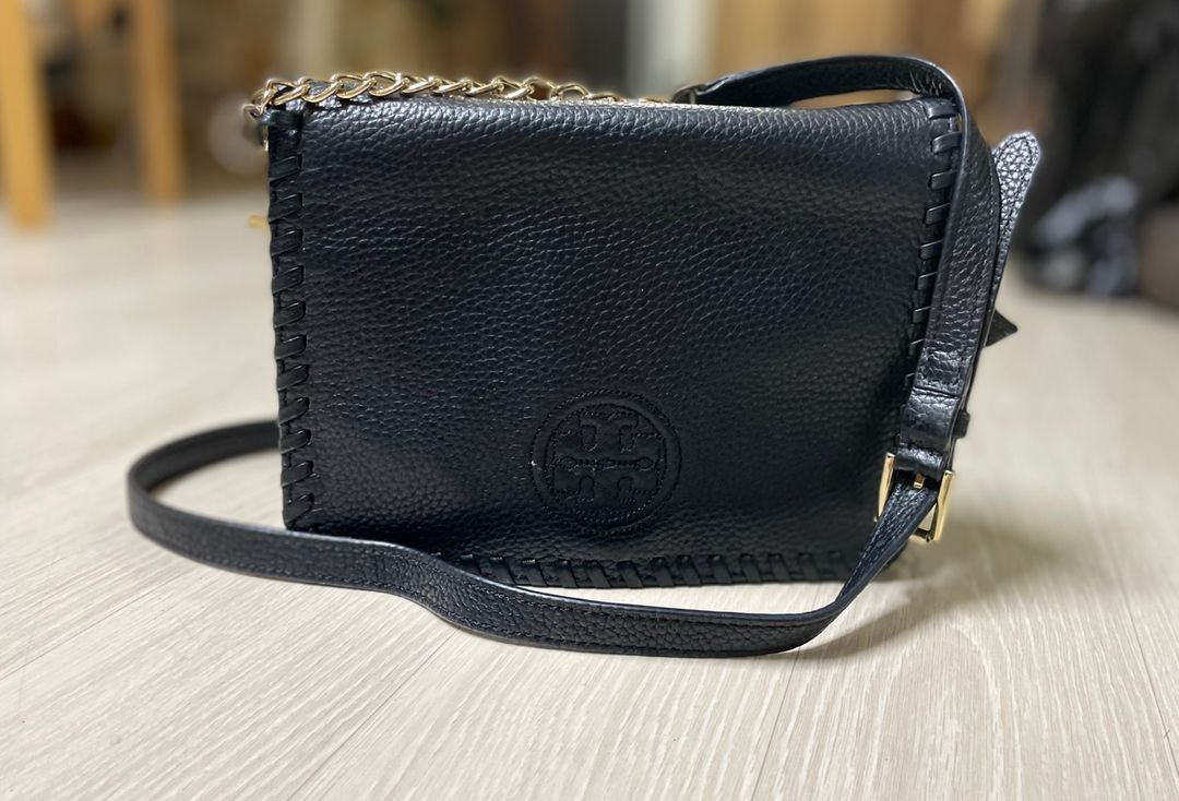 토리버치 크로스백 이미지