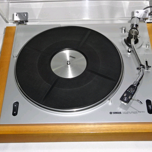 Yamaha YP-700C 턴테이블 동작품