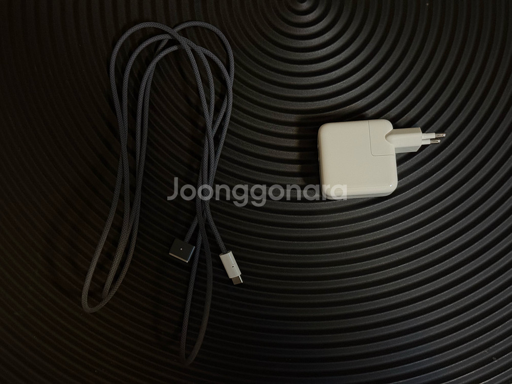 MacBook Air 13 M2--6