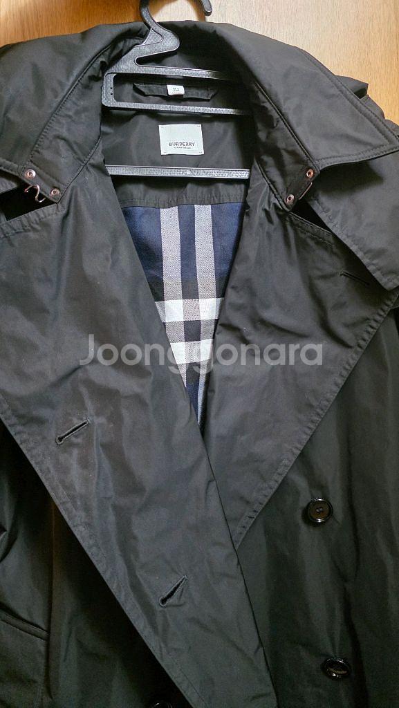 [가격인하] 버버리 엠버포드 블랙 여성용 트렌치코트--0