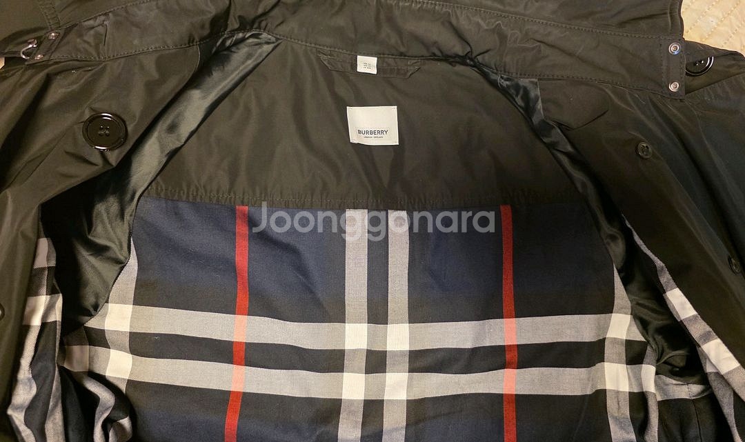 [가격인하] 버버리 엠버포드 블랙 여성용 트렌치코트--2