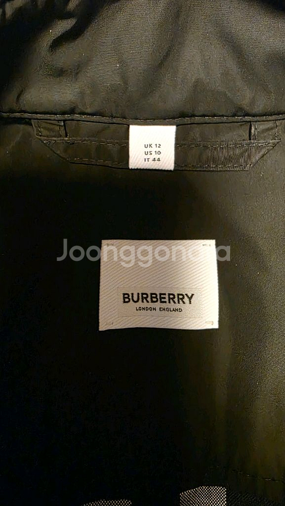 [가격인하] 버버리 엠버포드 블랙 여성용 트렌치코트--4