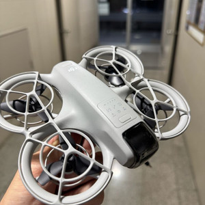DJI 드론 neo
