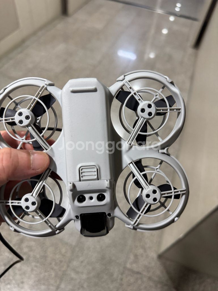 DJI 드론 neo--1