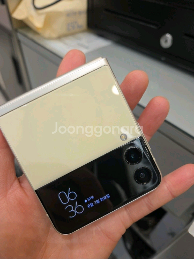 갤럭시 플립3 부품폰--0