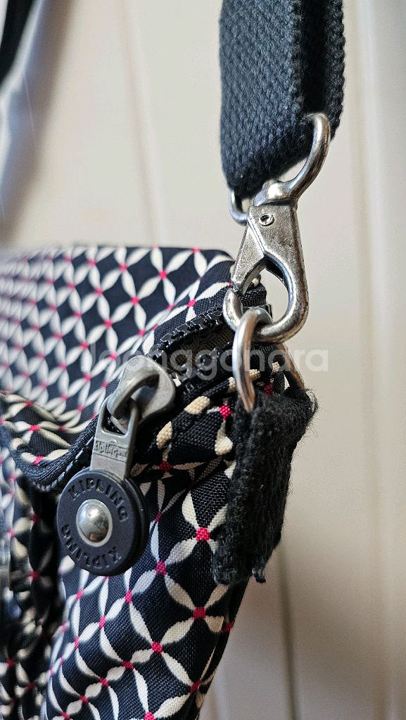 66-77스누피티셔츠 키플링가방 뽀글이가방,후리스새거--9