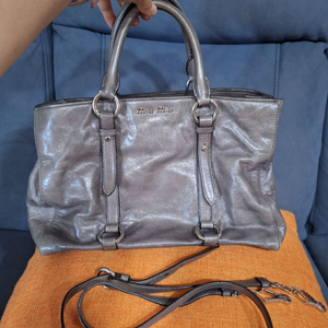 (정품)미우미우 비텔로샤인 크로스백