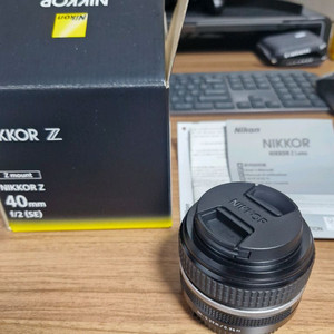 니콘 Z40se 렌즈 풀박스 팝니다.